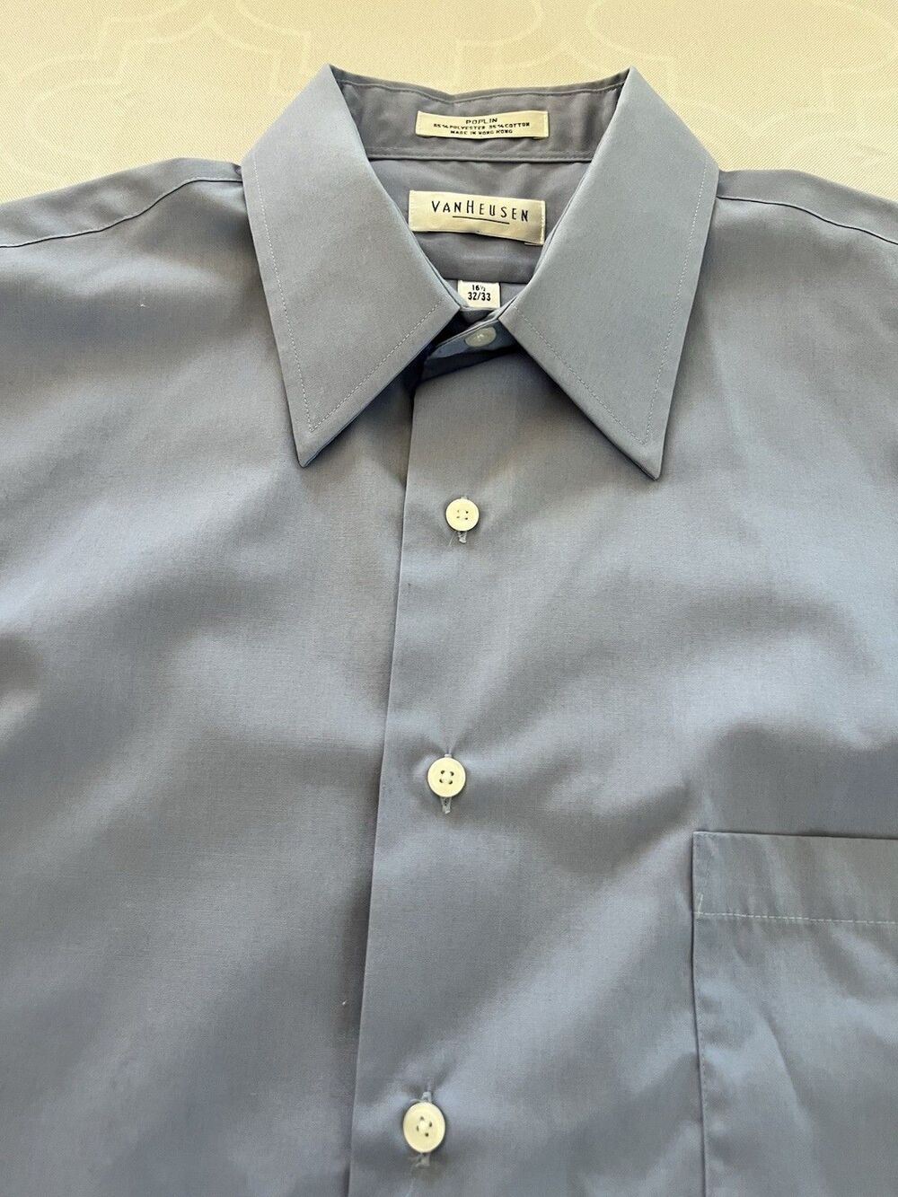 Van Heusen Men's Poplin Long Sleeve Dress Shirt Blue Size 16.5 32/33 Button Down